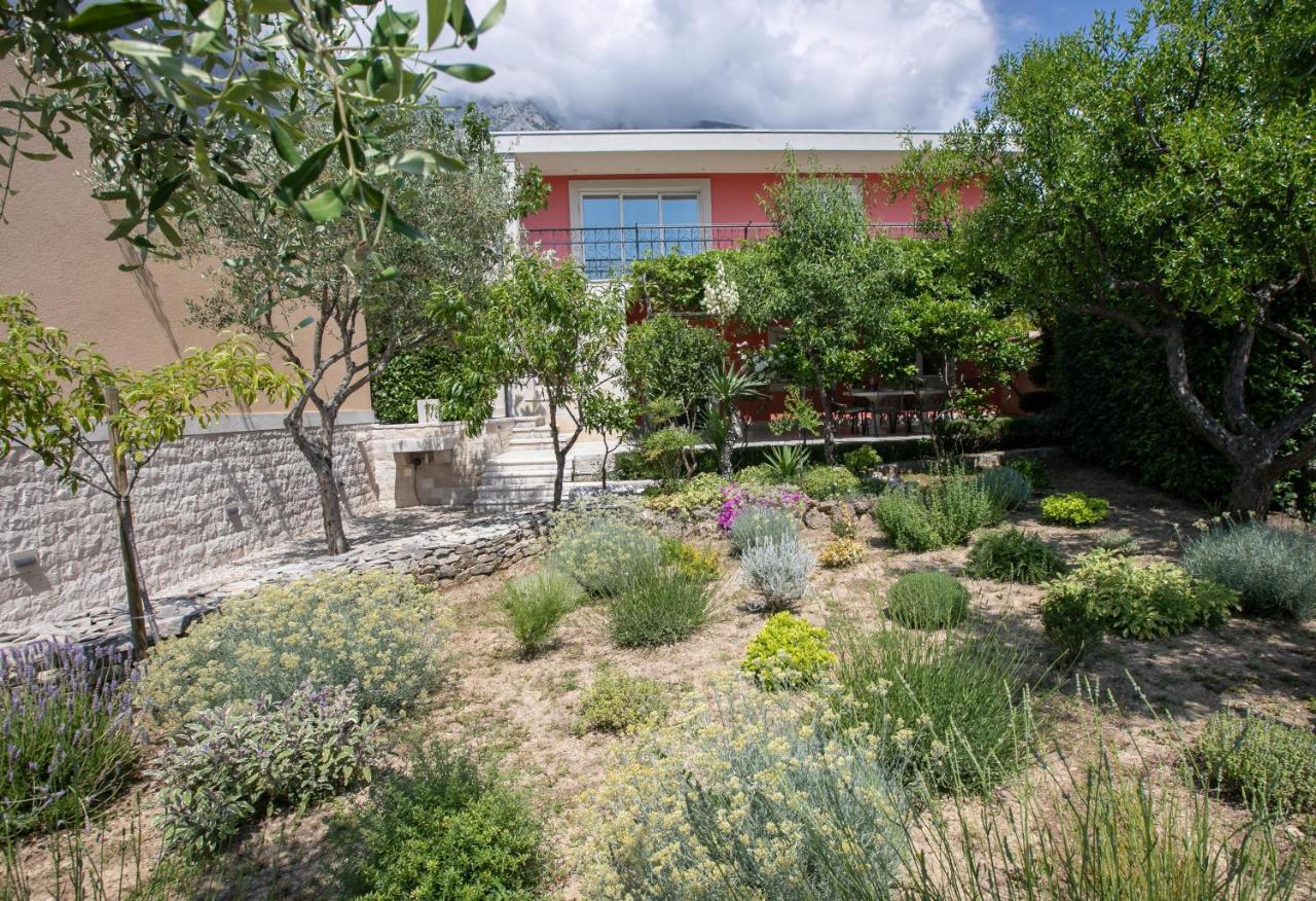 Apartment Vila Volicija Makarska Exterior foto